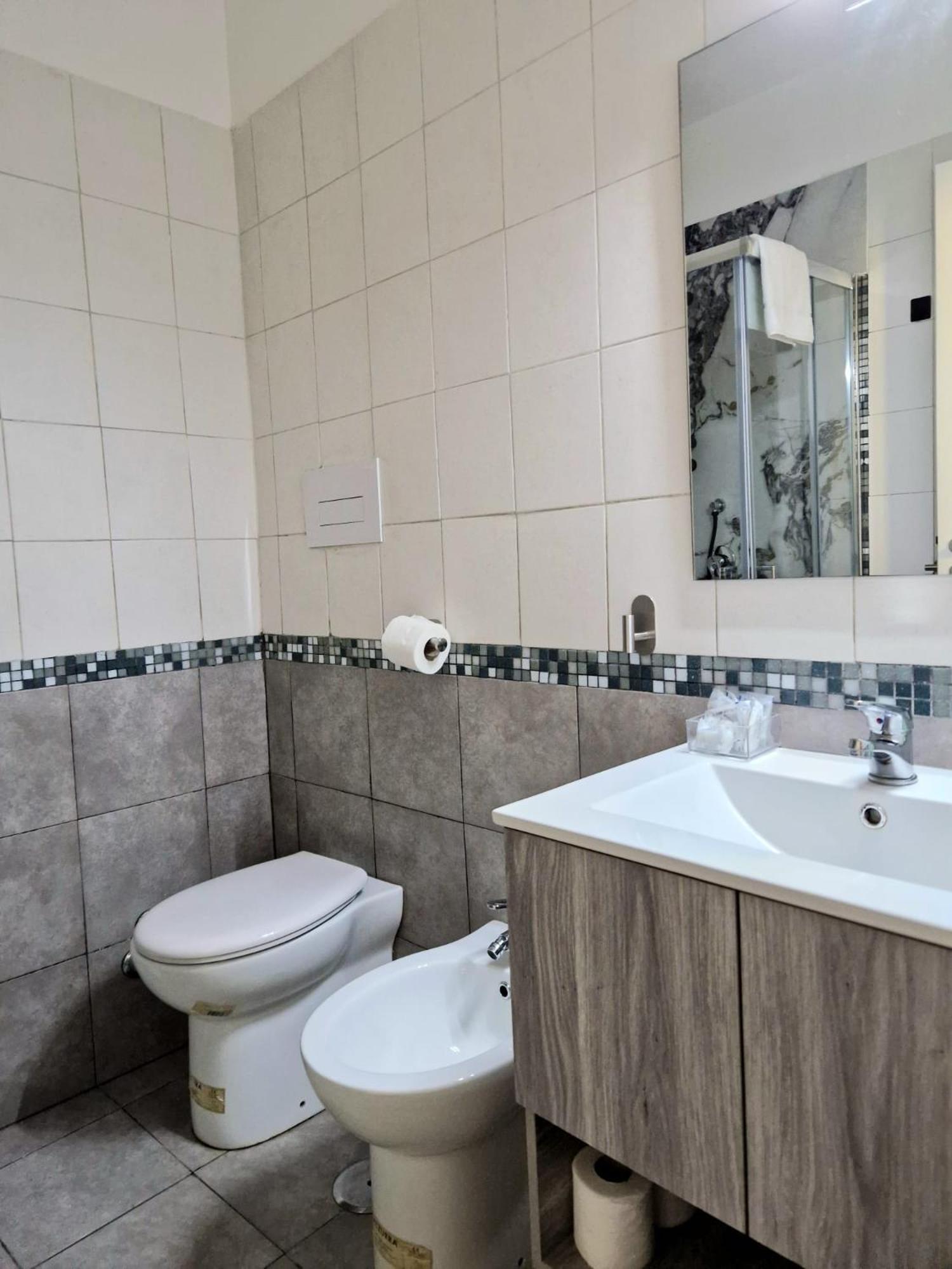 Le Stanze Di Partenope Bed and breakfast